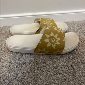 Vans La Costa Slide-On Sandals Mustard Yellow Floral Sun Print Women’s Size 9